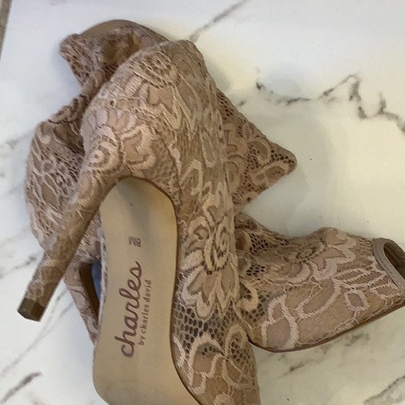 Tan Lace Booties  by Charles David, size 8 - Picture 3 of 4